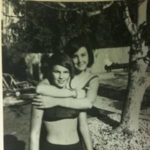 Meet your Posher, Helen